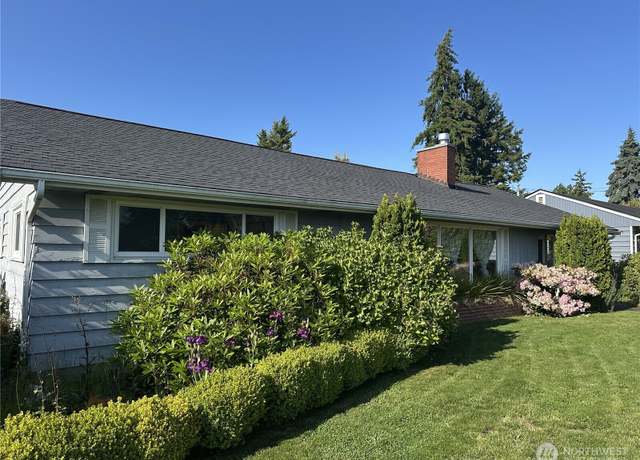 Property at 2403 7th St, Everett, WA 98201, 2 beds, 1.5 baths