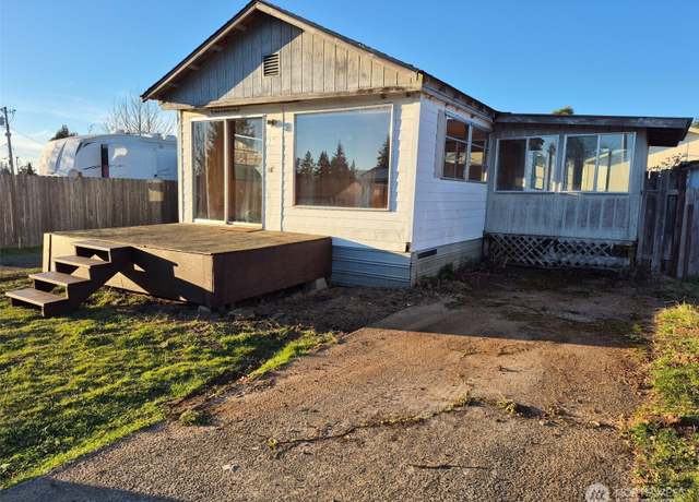 Property at 196 Jacobson Rd #57, Cathlamet, WA 98612, 2 beds, 2 baths