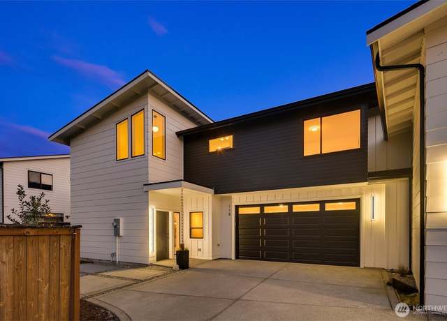 Property at 118 4th Ave S, Algona, WA 98001, 4 beds, 2.5 baths