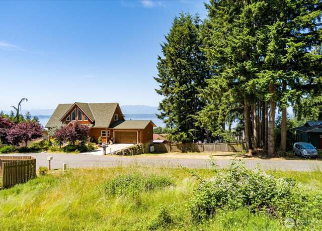 Property at 57 S Mountain View Ln, Freeland, WA 98249