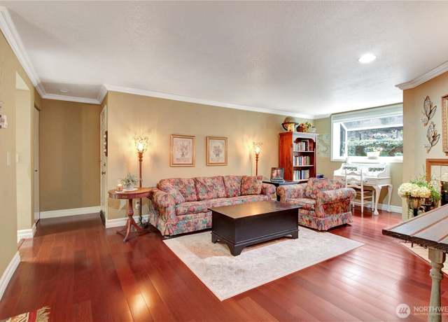 Property at 4106 Factoria Blvd SE #116, Bellevue, WA 98006, 2 beds, 1 bath