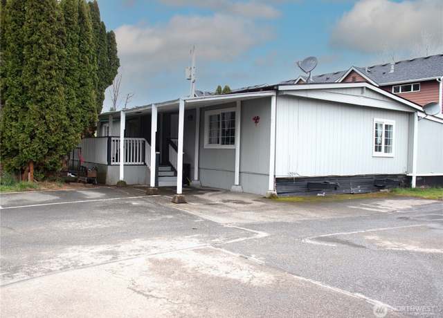 Property at 24415 64th Ave S #16, Kent, WA 98032, 3 beds, 2 baths
