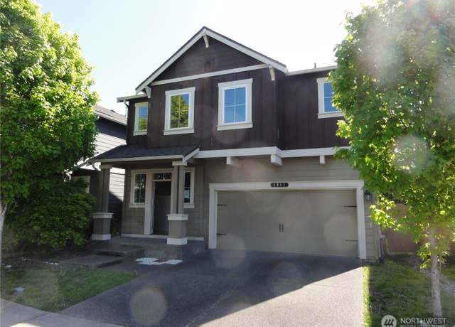 Property at 1011 28th St NW, Puyallup, WA 98371, 5 beds, 3 baths