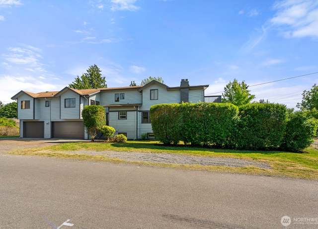 Property at 11056 Phinney Ave N, Seattle, WA 98133, 5 beds, 4 baths