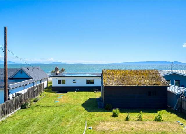 Property at 1811 Edwards Dr, Point Roberts, WA 98281, 3 beds, 1.5 baths