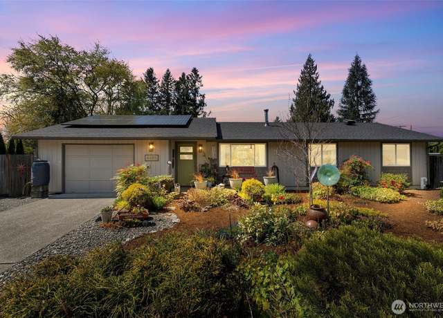 Property at 4405 Royal Ct, Carnation, WA 98014, 3 beds, 2 baths