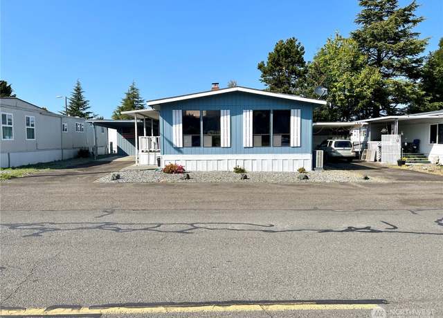 Property at 610 W Spruce St, Sequim, WA 98382, 3 beds, 2 baths