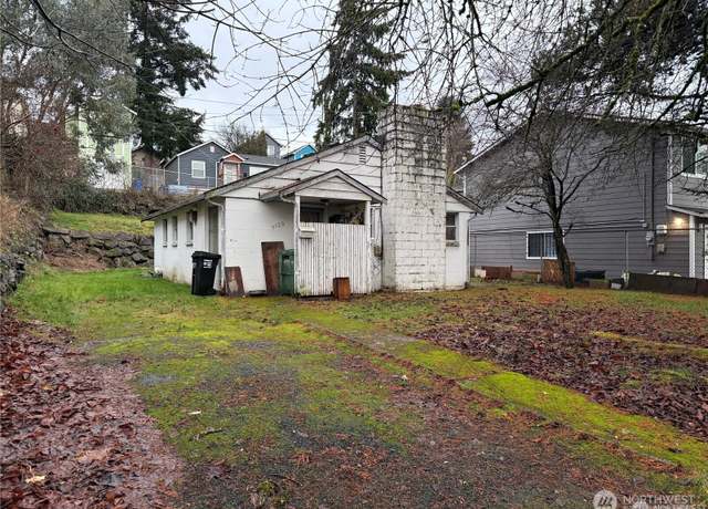 Property at 5720 37th Ave S, Seattle, WA 98118, 2 beds, 1 bath