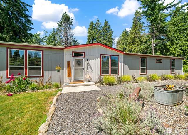 Property at 15400 Brookside Pl, Snohomish, WA 98290, 3 beds, 2 baths