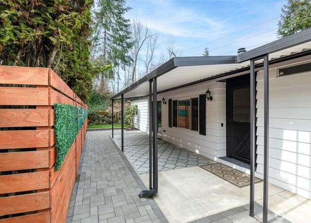 Property at 201 Union Ave SE #157, Renton, WA 98059, 3 beds, 2 baths
