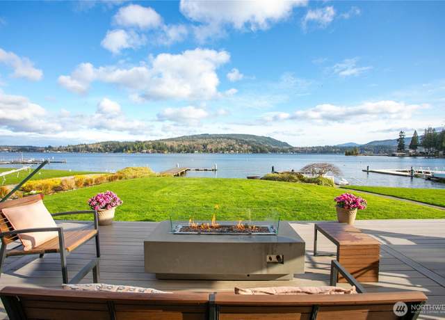 Property at 2670 Lake Whatcom Blvd, Bellingham, WA 98229, 3 beds, 2.5 baths