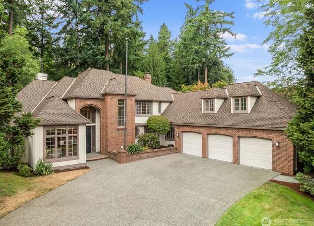 Property at 15814 NE 135th St, Redmond, WA 98052, 4 beds, 2.5 baths