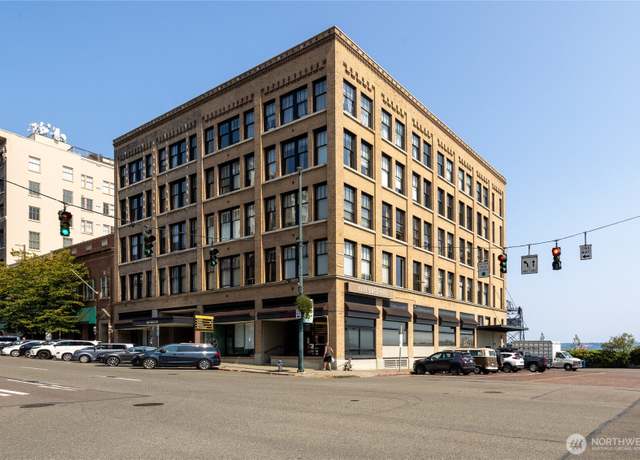 Property at 1120 Cliff St #308, Tacoma, WA 98402, 1 bath