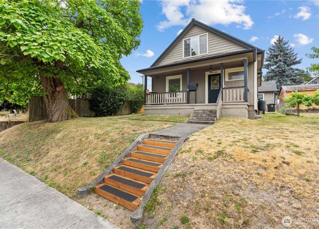 Property at 3738 E J St, Tacoma, WA 98404, 3 beds, 1 bath