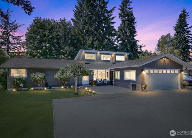 Property at 20932 3rd Ave W, Lynnwood, WA 98036, 3 beds, 3 baths