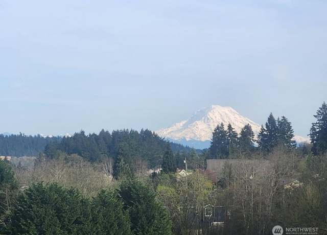 Property at 8307 Bayridge Ave, Gig Harbor, WA 98332, 4 beds, 3.5 baths