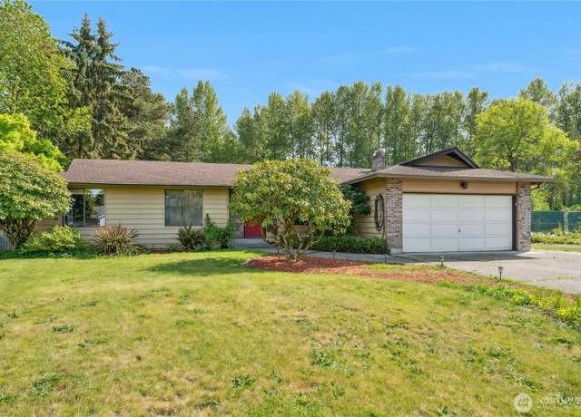 Property at 1614 Riverview Dr NE, Auburn, WA 98002, 3 beds, 2 baths