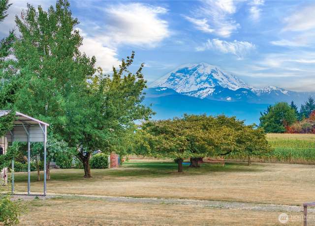 Property at 18121 SE 426th, Enumclaw, WA 98022, 3 beds, 2.5 baths