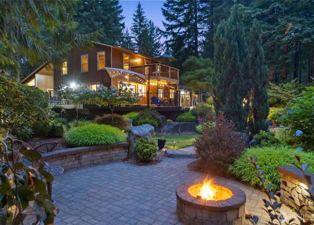 Property at 6729 Westhill Ct SW, Olympia, WA 98512, 4 beds, 3 baths