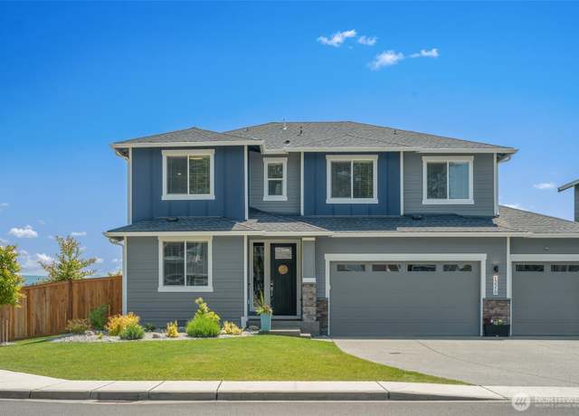 Property at 13310 181st Street Ct E, Puyallup, WA 98374, 4 beds, 2.5 baths