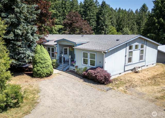 Property at 8421 274th Ave E, Buckley, WA 98321, 3 beds, 3 baths