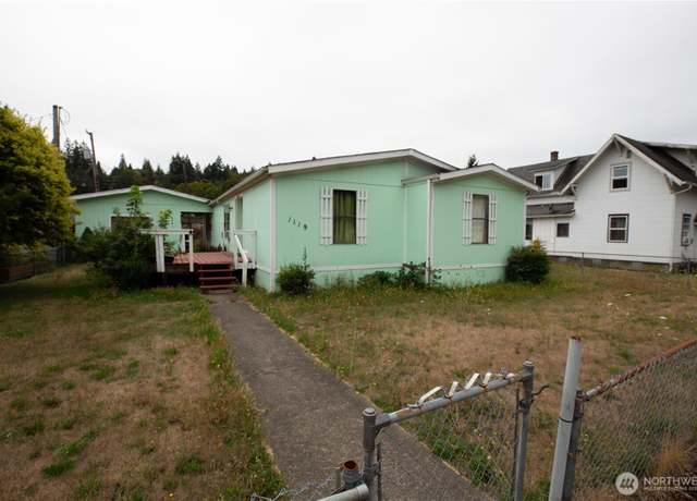 Property at 1119 W Franklin St, Shelton, WA 98584, 3 beds, 2 baths