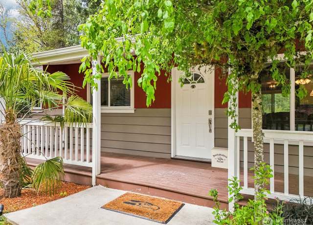 Property at 26210 SE 224th St, Maple Valley, WA 98038, 3 beds, 2 baths