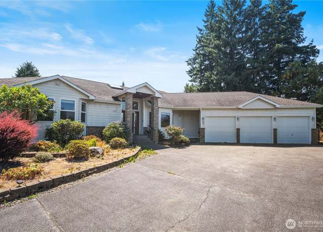 Property at 1021 SW 120th St, Seattle, WA 98146, 3 beds, 2.5 baths