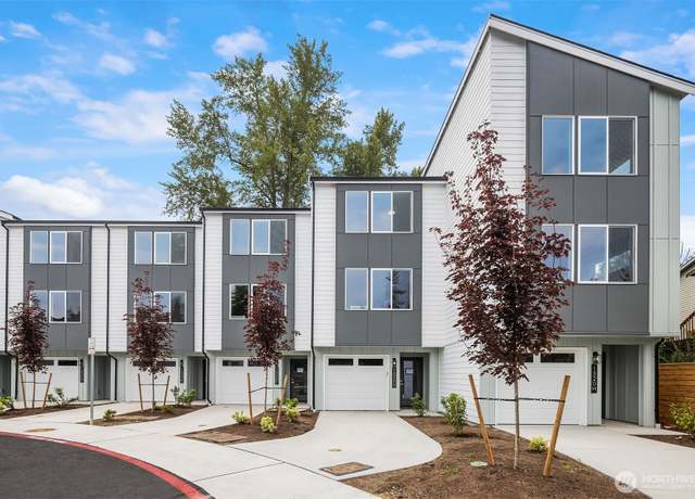 Property at 1516 Hollow Dale Pl Unit C, Everett, WA 98204, 3 beds, 3 baths