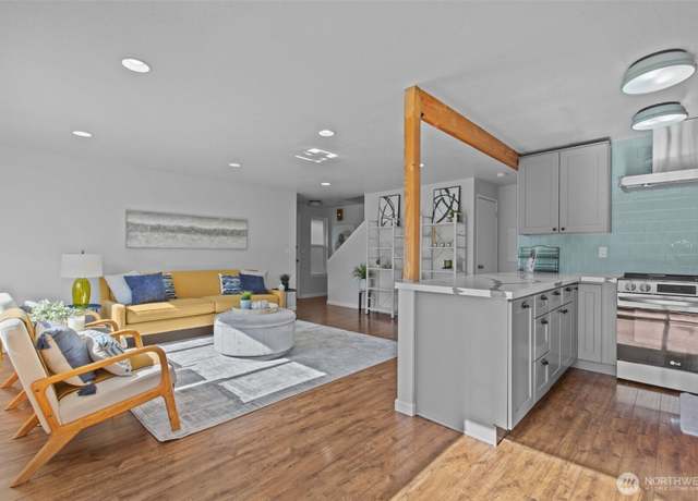 Property at 1128 N 91st St, Seattle, WA 98103, 2 beds, 1.5 baths