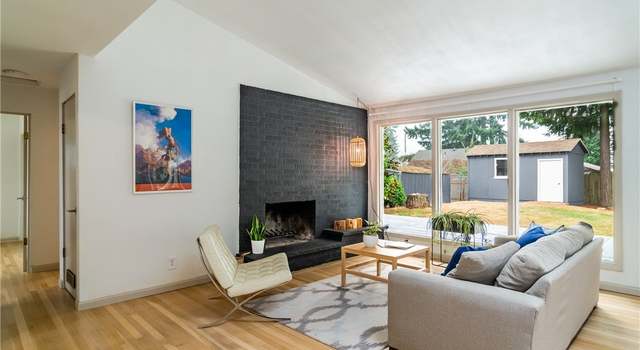 Photo of 15751 Stone Ave N, Shoreline, WA 98133