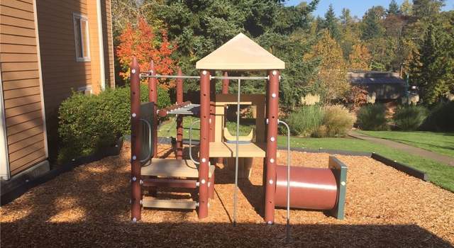 Photo of 724 Kirkland Cir Unit C201, Kirkland, WA 98033