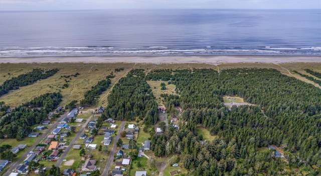 Photo of 1203 179th Ln, Long Beach, WA 98631