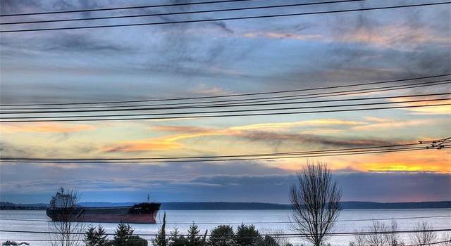 Photo of 524 6th Ave W #110, Seattle, WA 98119