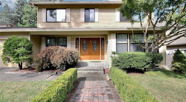 Photo of 12918 NE 110th Pl, Kirkland, WA 98033