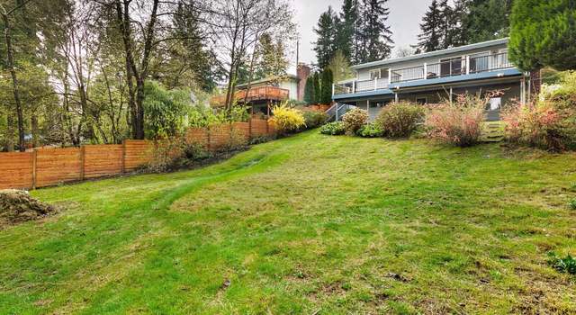 Photo of 15544 Densmore Ave N, Shoreline, WA 98133