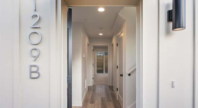 Photo of 1209 NE 97th St Unit B, Seattle, WA 98115