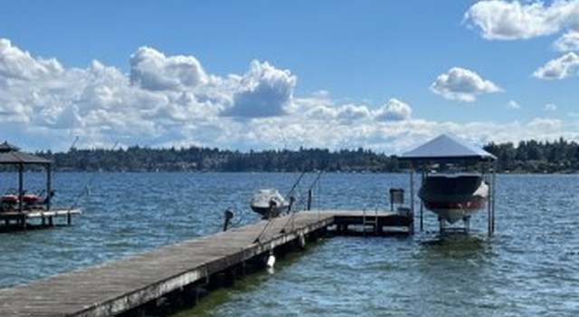 Photo of 10508 Sandy Beach Dr, Lake Stevens, WA 98258