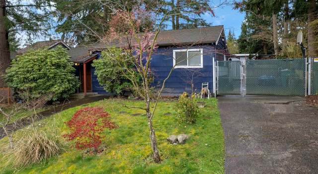 Photo of 727 N 201st St, Shoreline, WA 98133