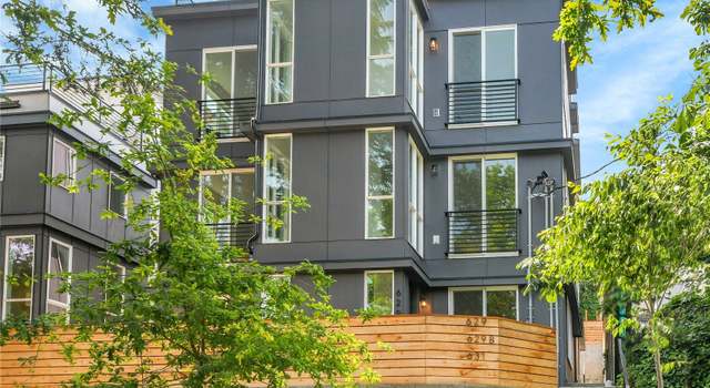 Photo of 629 A W Emerson Ave, Seattle, WA 98119