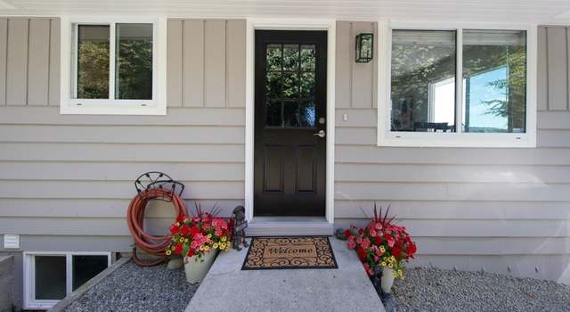 Photo of 6848 S 133rd St, Seattle, WA 98178