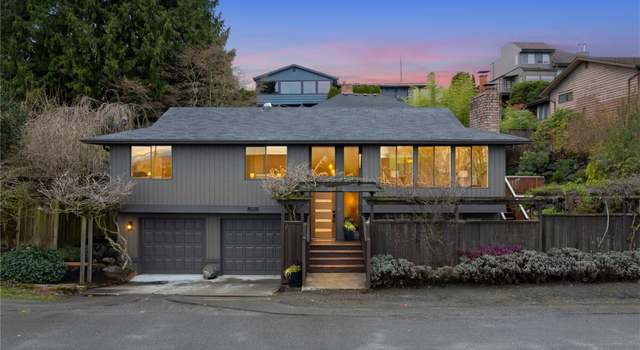 Photo of 3400 SW Hinds St, Seattle, WA 98126