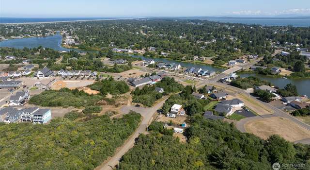 Photo of 1045 Tonquin Ave SW, Ocean Shores, WA 98569