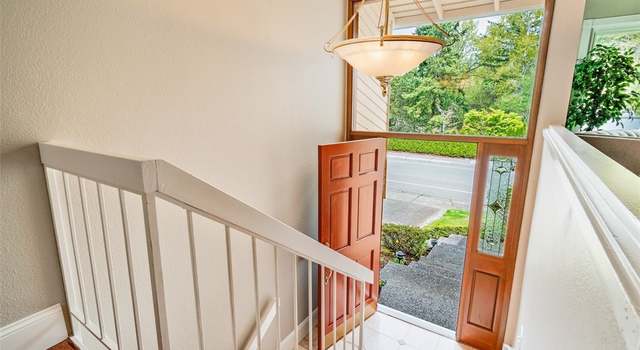 Photo of 15141 SE 46th Way, Bellevue, WA 98006