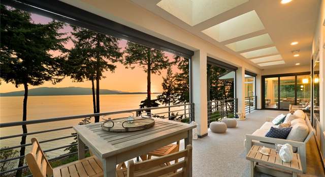 Photo of 736 Fieldston Rd, Bellingham, WA 98225
