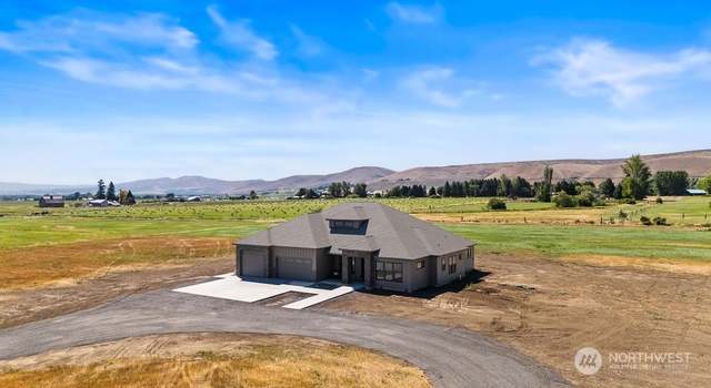 Photo of 860 Waterbrook Ln, Ellensburg, WA 98926