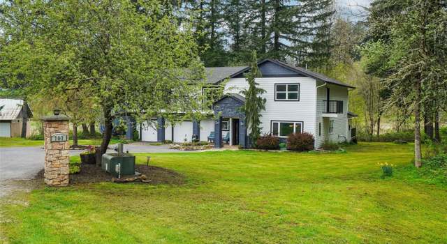 Photo of 707 SE 271st Ave, Camas, WA 98607