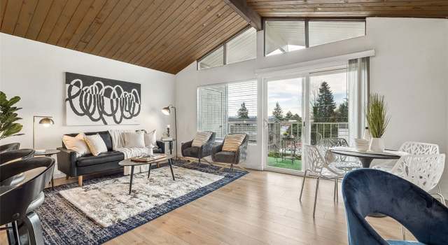 Photo of 6018 Lakeview Dr #201, Kirkland, WA 98033