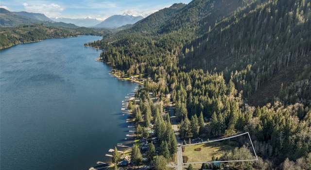 Photo of 33016 S Shore Dr, Lake Cavanaugh, WA 98274