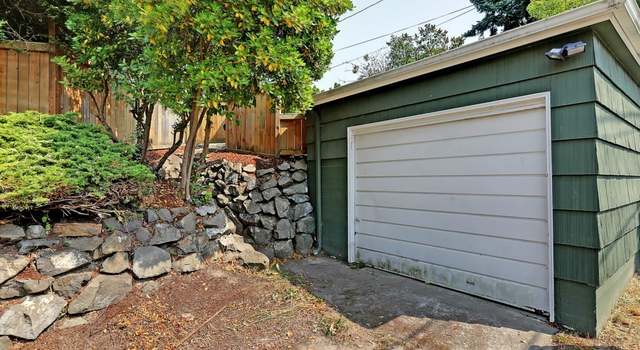Photo of 4903 SW Hinds St, Seattle, WA 98116